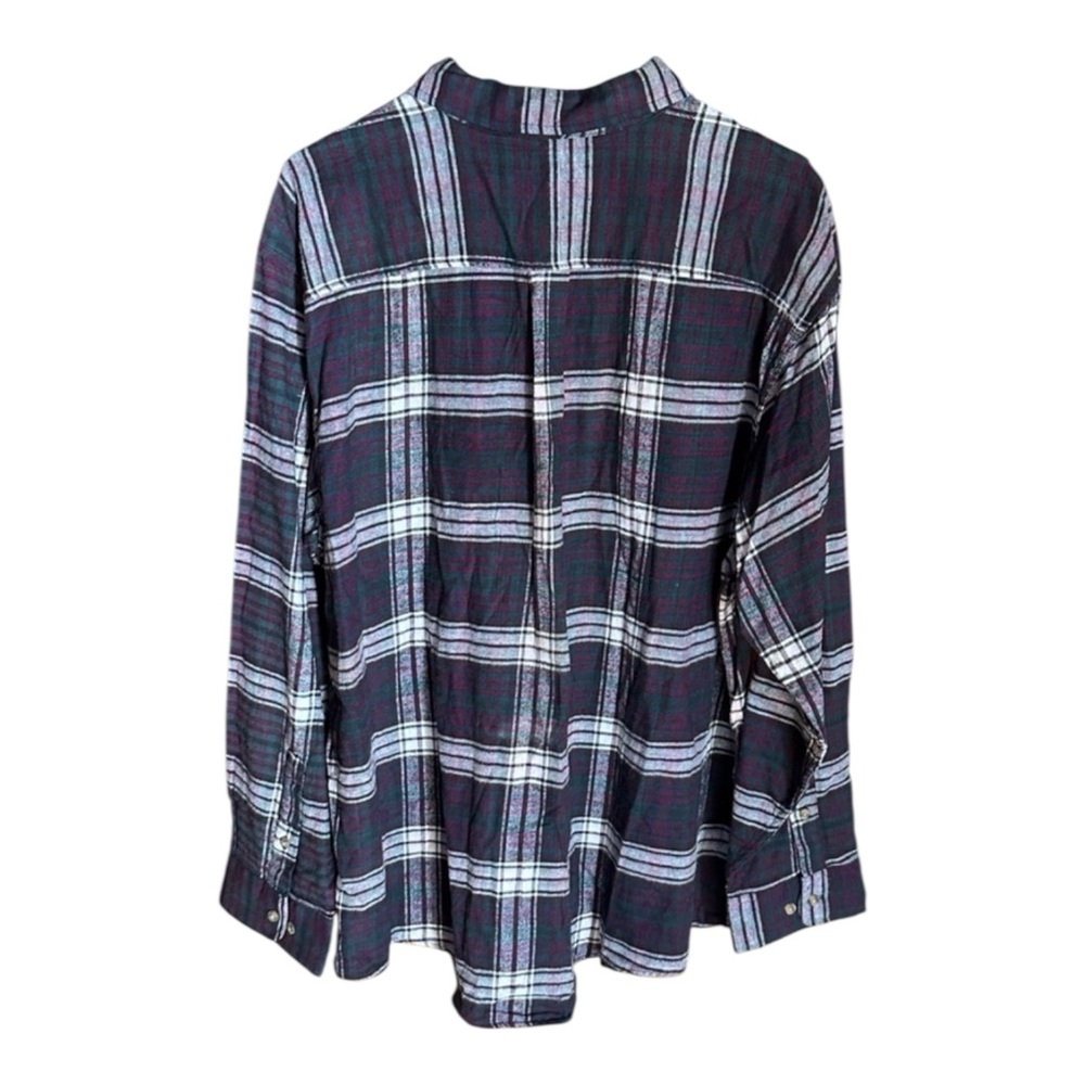 GreatLand Plaid Button-Down Flannel Shirt. Green w/ Red & White Stripes - Picture 2 of 9